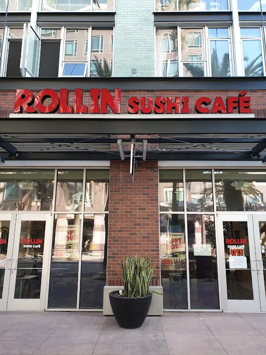 Rollin Sushi Café Picture 2