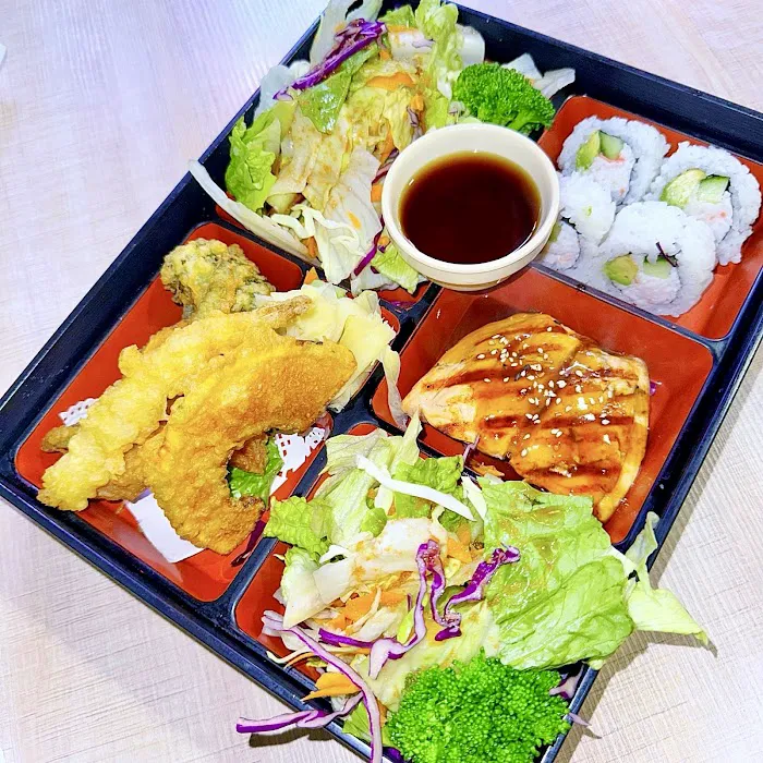 Orange Roll & Sushi Picture 8