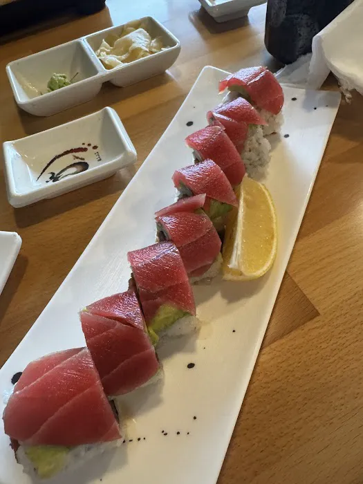 J Sushi Whittier Picture 7