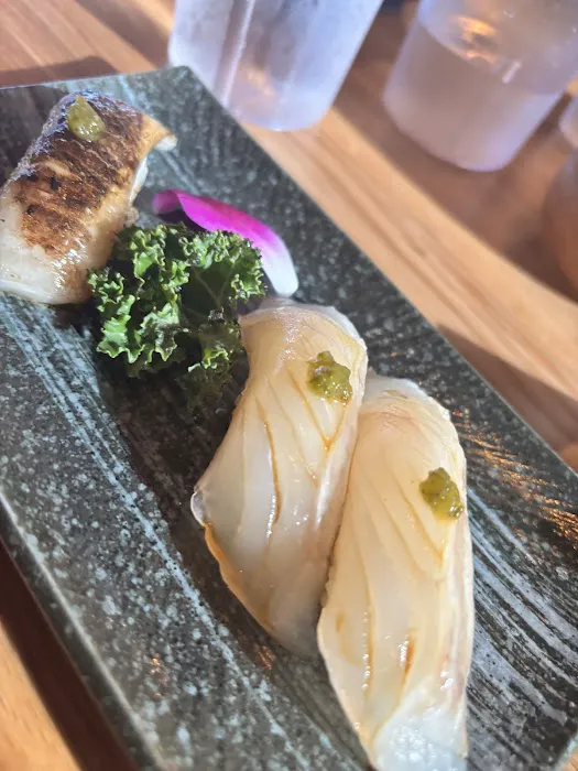 Oji Sushi & Sake Bar Picture 4
