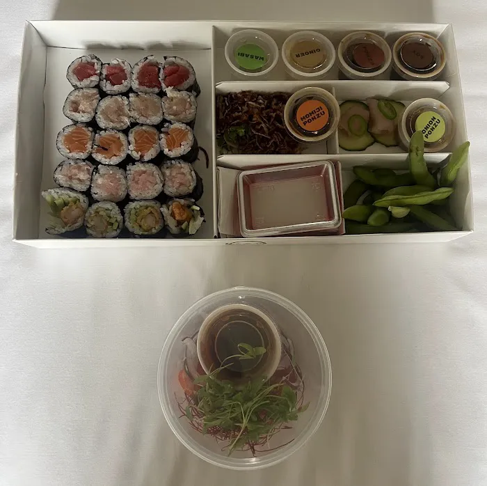 Yunomi Handroll Picture 8