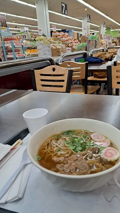 Tokyo Sakura & Noodles Picture 2
