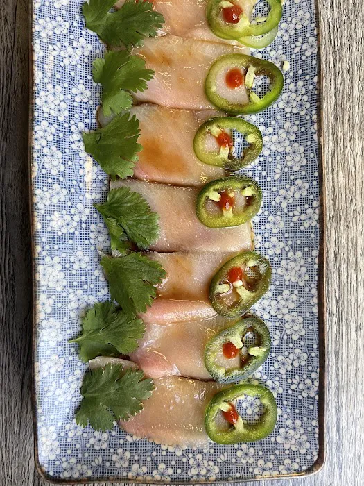 Momi Sushi Picture 10
