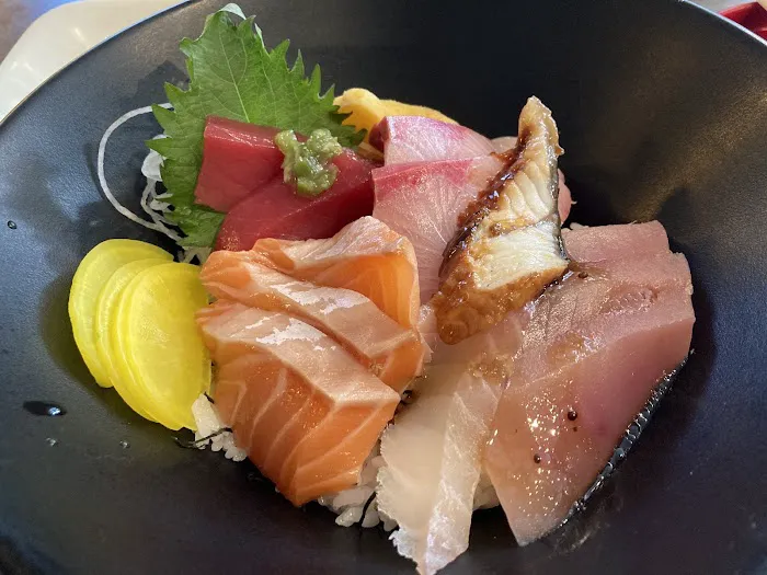 Daiki Sushi Restaurant Picture 3