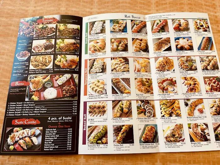 Raku Teriyaki and Sushi Roll Picture 4