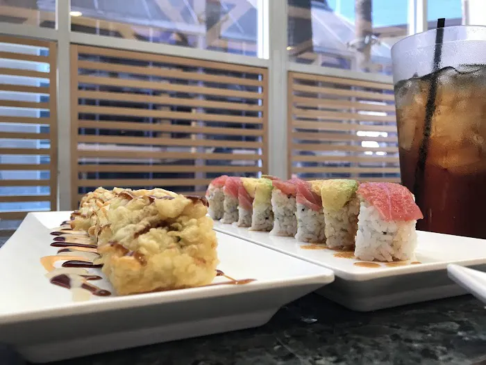 Hello Sushi Picture 2