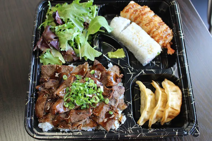 santaanasushiroll Picture 4