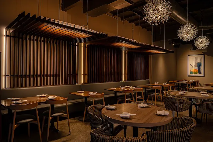 Yuzu Japanese Sushi Bar Picture 2