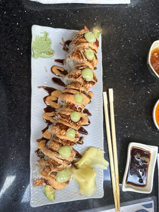 Toyo Sushi & Roll Picture 10