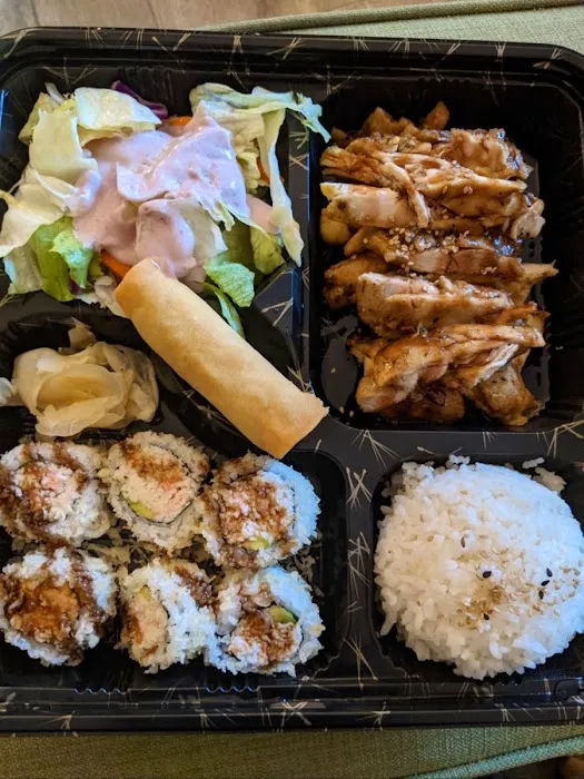 Toyo Sushi & Roll Picture 7