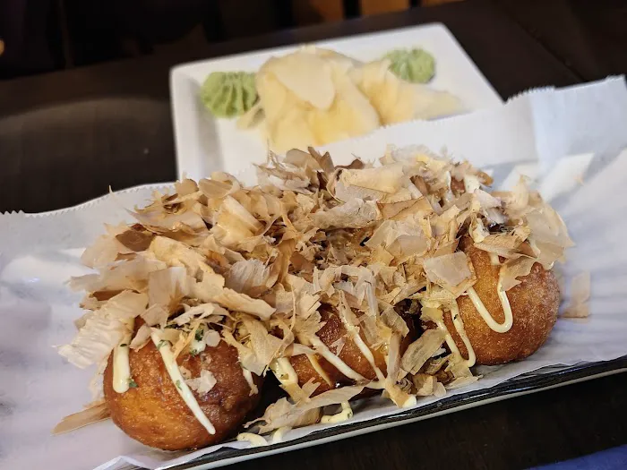 Tori Tori Sushi Picture 4
