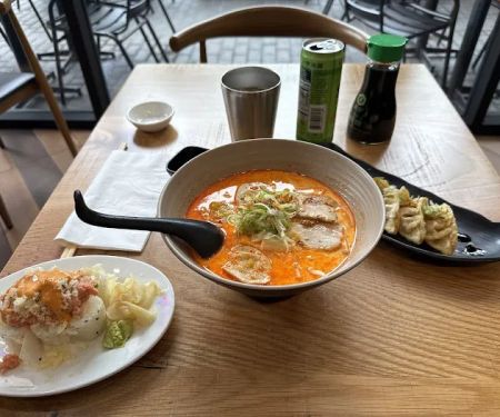 Totoyama Ramen DTLA
