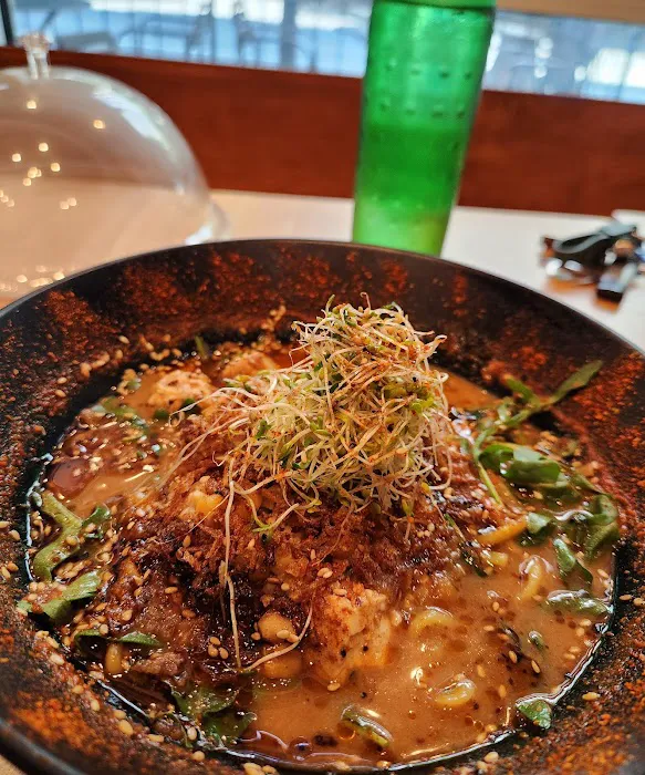 REDWHITE BONELESS RAMEN Picture 5