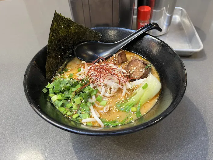 Ramen Hood Picture 3