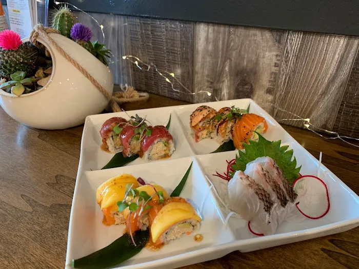 Spin Sushi & Teriyaki Picture 8