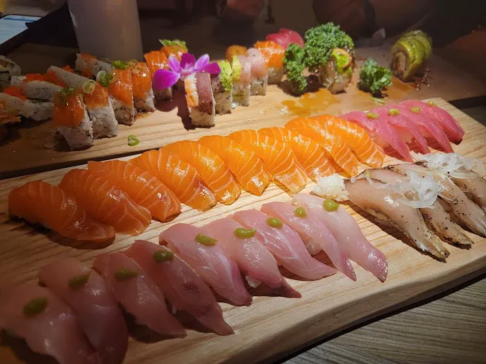 Oji Sushi & Bar Picture 4