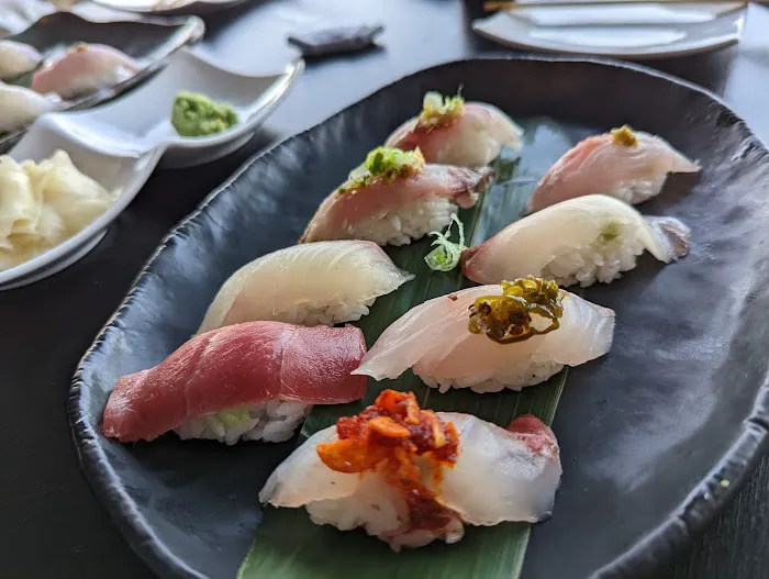 Shunka Sushi & Japanese Cuisine Picture 4