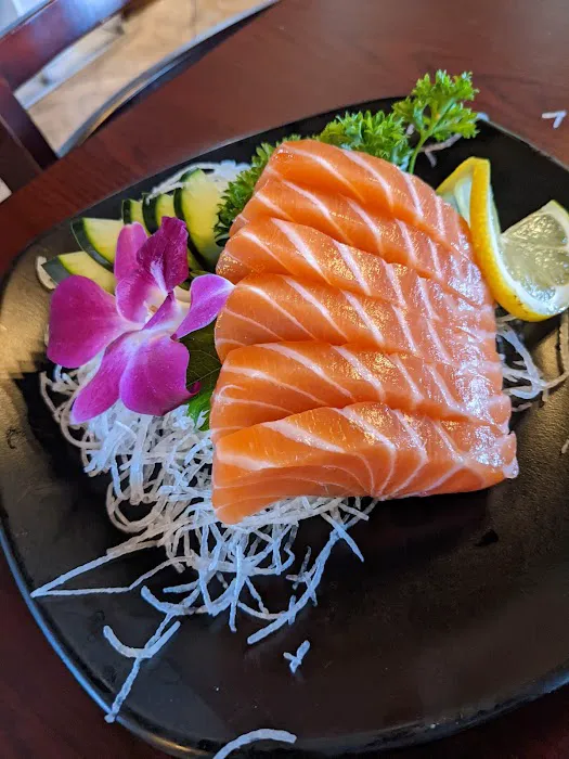 Sushi District Picture 5