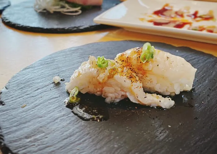 Ponzu Japanese Sushi Bar Picture 1