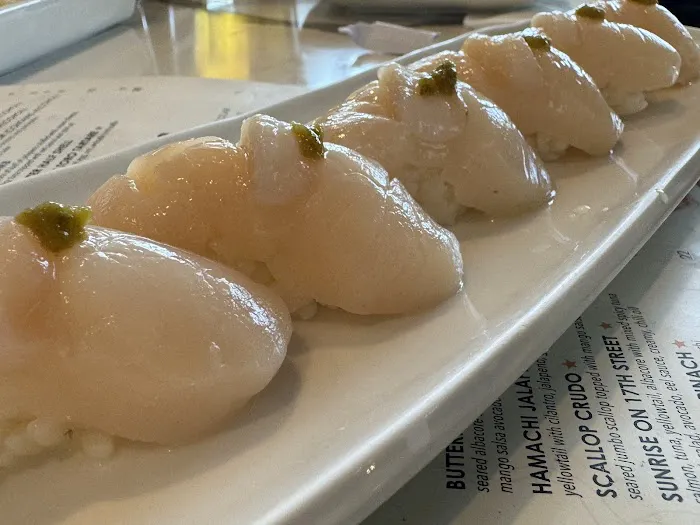 Ponzu Japanese Sushi Bar Picture 4