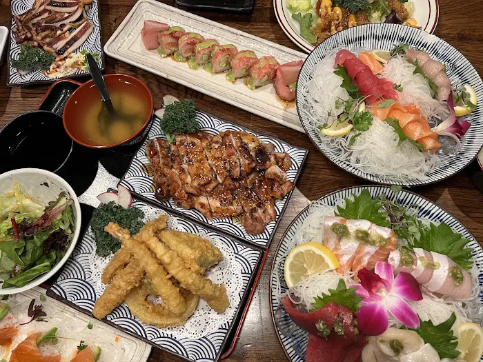 Sake 2 Me Sushi Picture 8