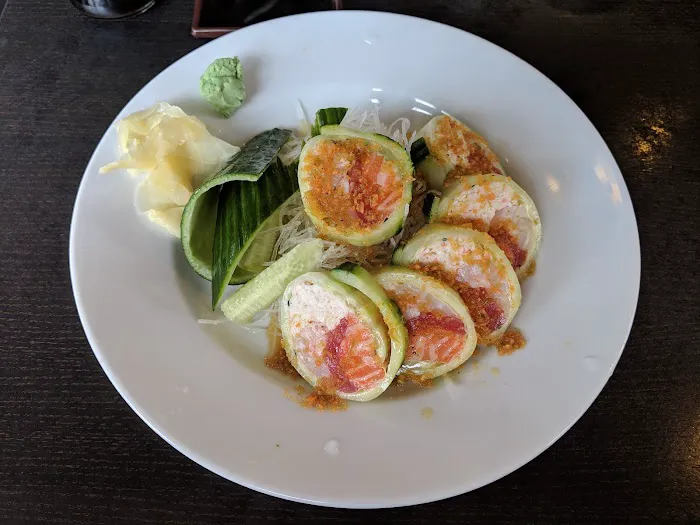 Orange Roll & Sushi Picture 6