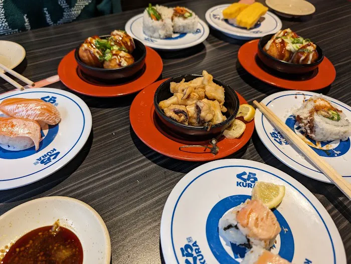 Kura Revolving Sushi Bar Picture 1