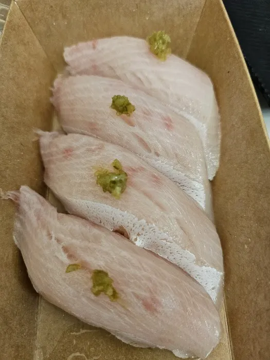 TaKe Sushi Picture 5