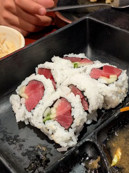 Zencu Sushi & Grill Picture 4