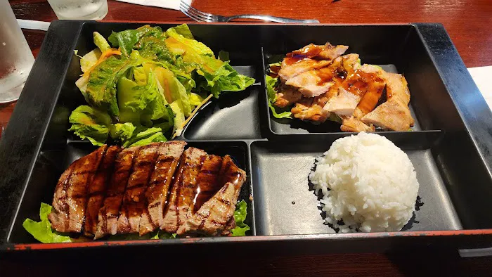 Zencu Sushi & Grill Picture 10