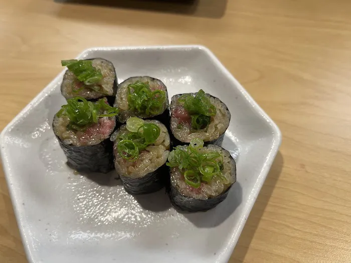 Vanshow Sushi & Bar Picture 5
