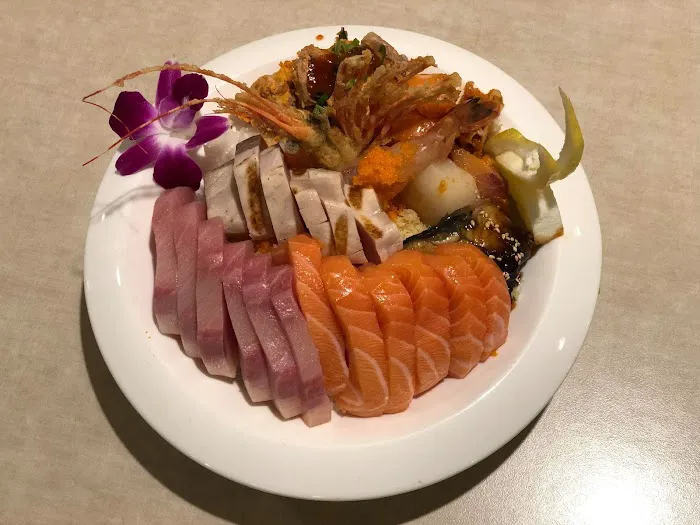 Akasaka Restaurant Picture 3