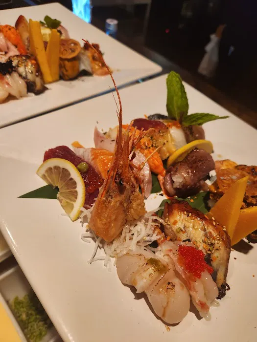 DAONI SUSHI & SAKE BAR (BOGO 50% off All Rolls & beer) Picture 4