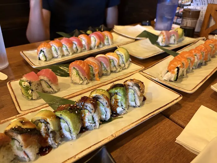 Sake2me AYCE Sushi - Newport Ave Picture 3