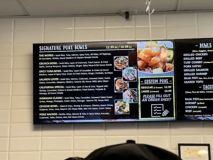 Spin Poke & Grill Picture 5