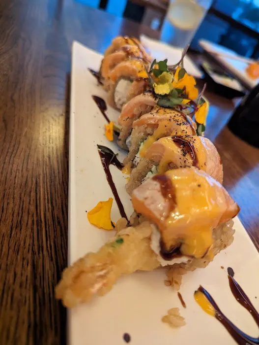 Sushi Club Picture 9