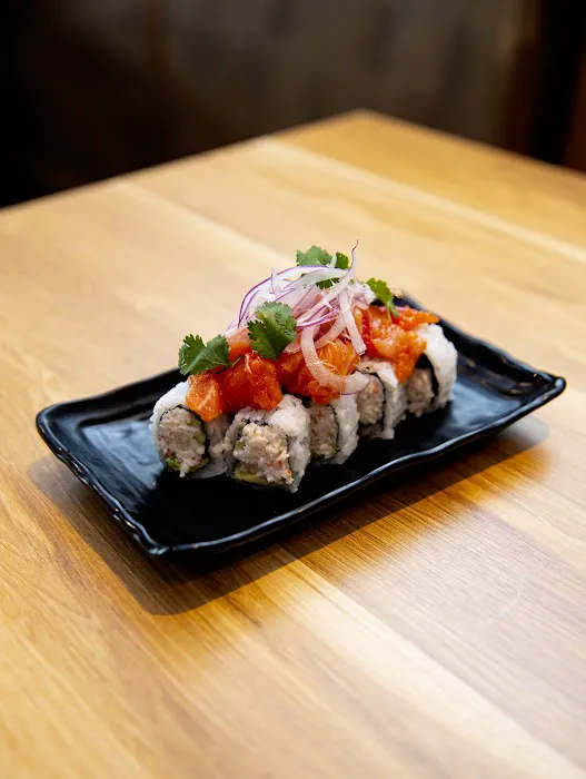 EAT'S AYCE SUSHI Picture 6