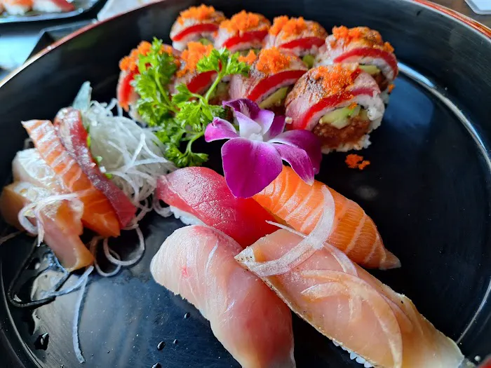 Mikomi Sushi Alhambra Picture 7