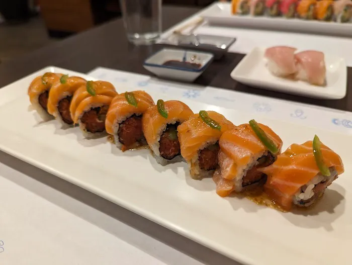 Bluefin Sushi and Roll Picture 4
