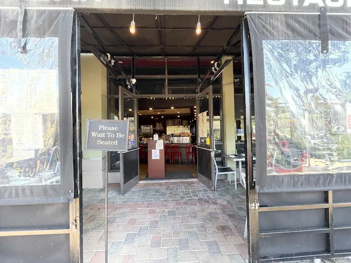 Sweet Fish Sushi Bar & Restaurant Picture 4