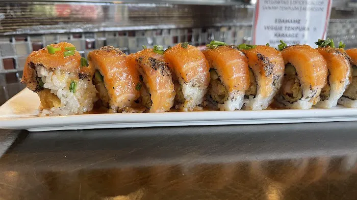 Sweet Fish Sushi Bar & Restaurant Picture 1
