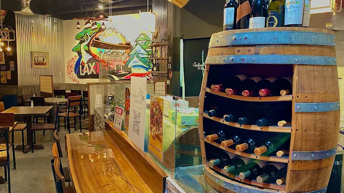 SALOON OSAKA Picture 9