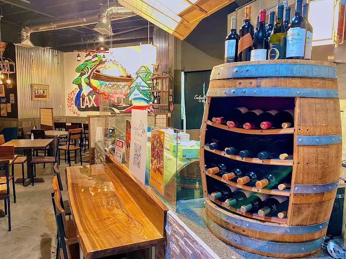SALOON OSAKA Picture 10
