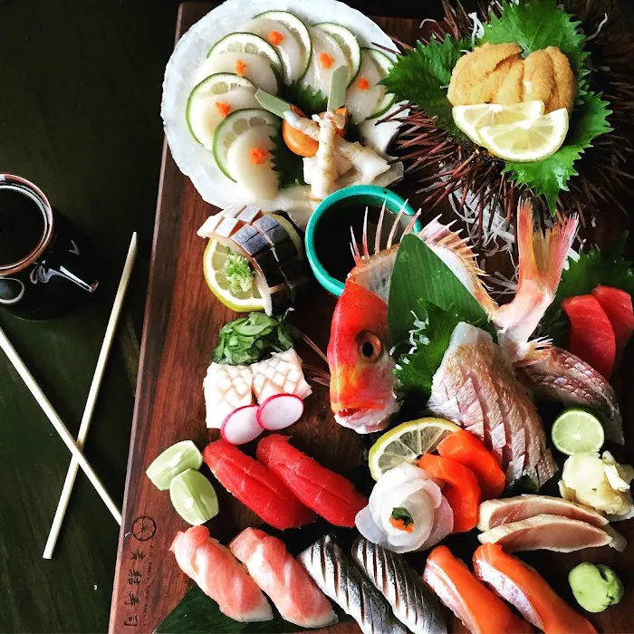 Blue Ribbon Sushi Bar & Grill Picture 9