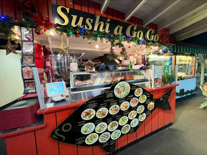 Sushi A Go Go Picture 4