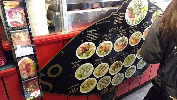 Sushi A Go Go Picture 5