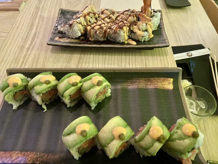 Azai Hand Roll Sushi Picture 3