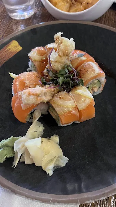 Kiku Sushi Picture 10