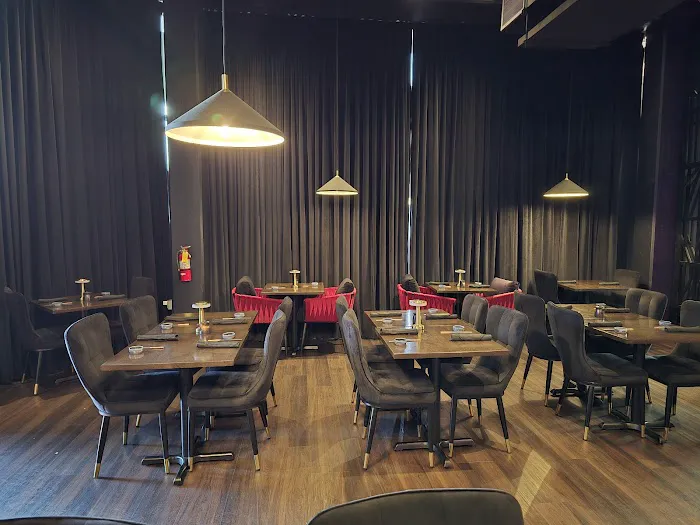 Sushi Palace Picture 6