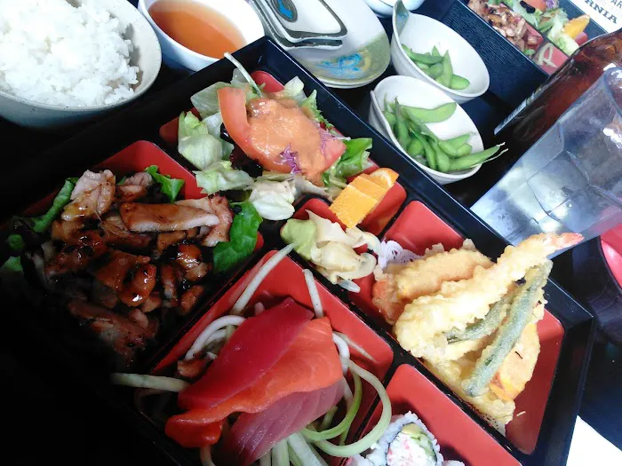 Fusion Sushi Picture 10